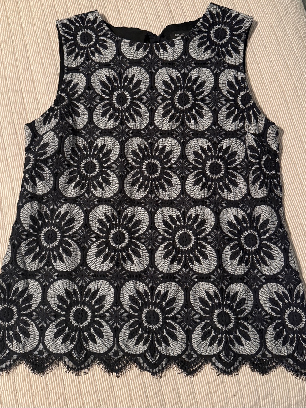 Banana Republic Black Lace Floral Sleeveless Top